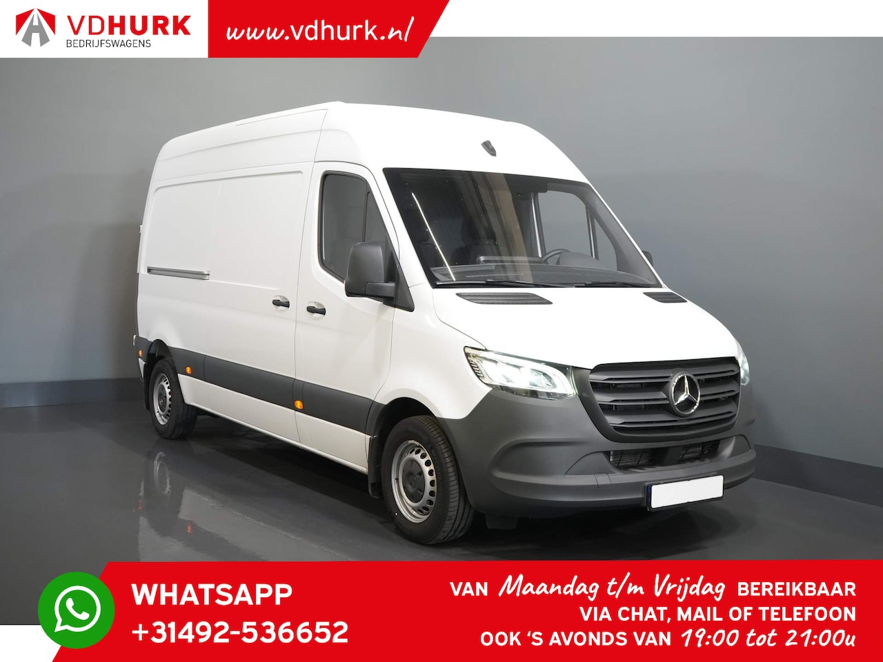 Mercedes-Benz Sprinter - Aut. ZGAN!! L2H2 3t GVW/ LED/ Standkachel/ Stoelverw./ Carplay/ Cruise/ Camera/ Trekhaak - AutoWereld.nl