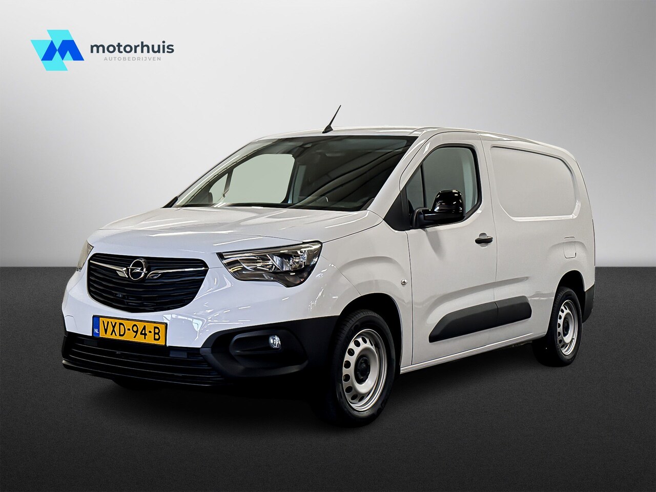 Opel Combo - Cargo 1.5 Diesel L2H1 102 pk | NAVI | Camera | PDC - AutoWereld.nl