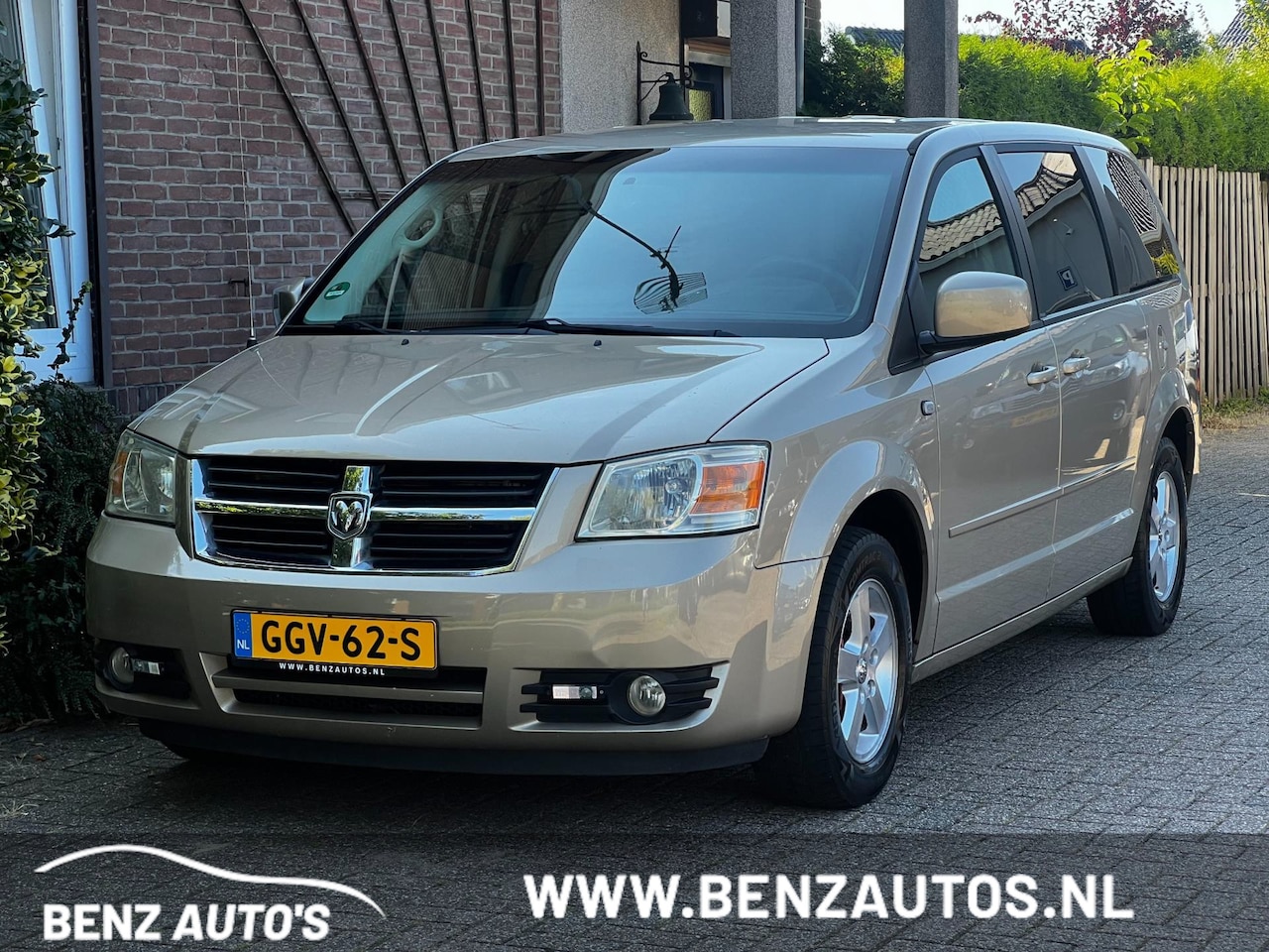 Dodge Grand Caravan - SE Automaat/7-Persoons - AutoWereld.nl