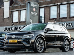 Volkswagen Tiguan Allspace - 1.5 TSI Highline R-Line 7p. ORG NL PANO DYNAUDIO 20 INCH LEER MEMORY VOL OPTIES 106000KM