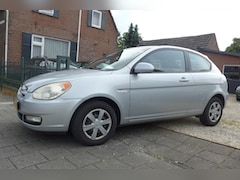 Hyundai Accent - Airco 1.4i Dynamic