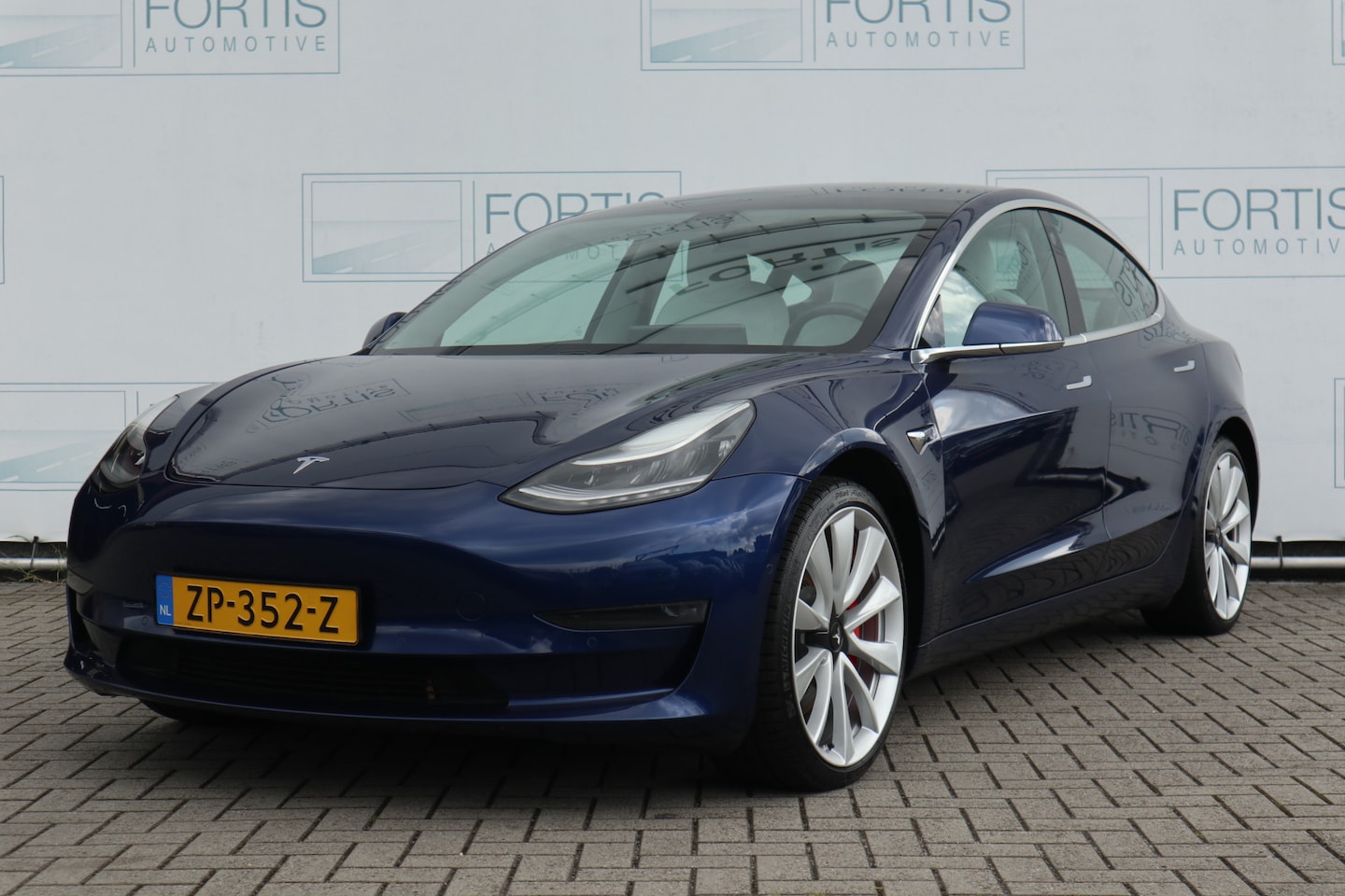 Tesla Model 3 - Performance 75 kWh NL AUTO | LEDER | STOELVERW | PANO | - AutoWereld.nl