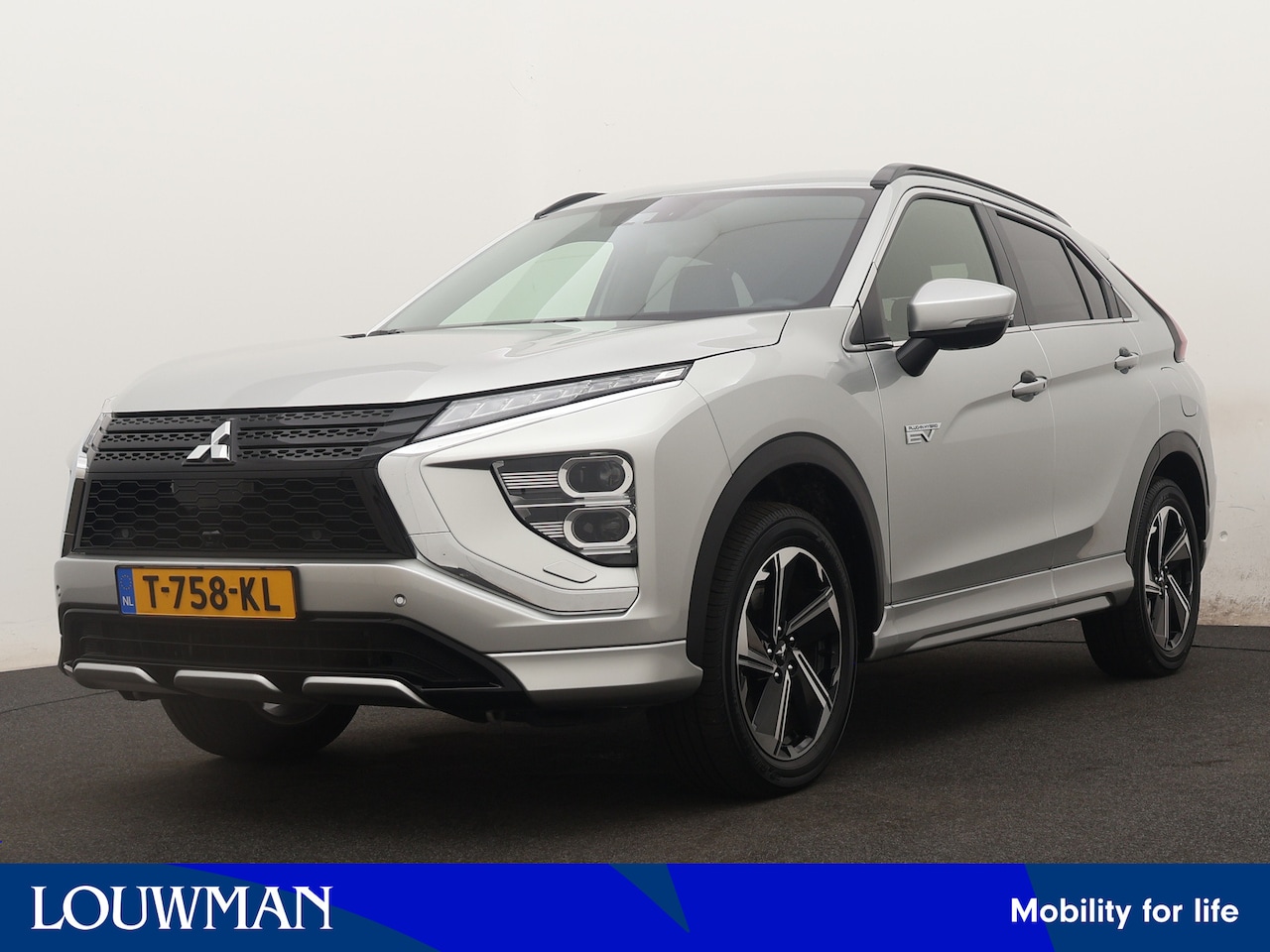 Mitsubishi Eclipse Cross - 2.4 PHEV Executive | Navigatie | 360 Camera | Stoelverwarming | - AutoWereld.nl