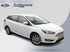 Ford Focus Wagon - 1.0 EcoBoost Titanium | Apple Carplay | Parkeer sensoren voor & achter | Climate Control |