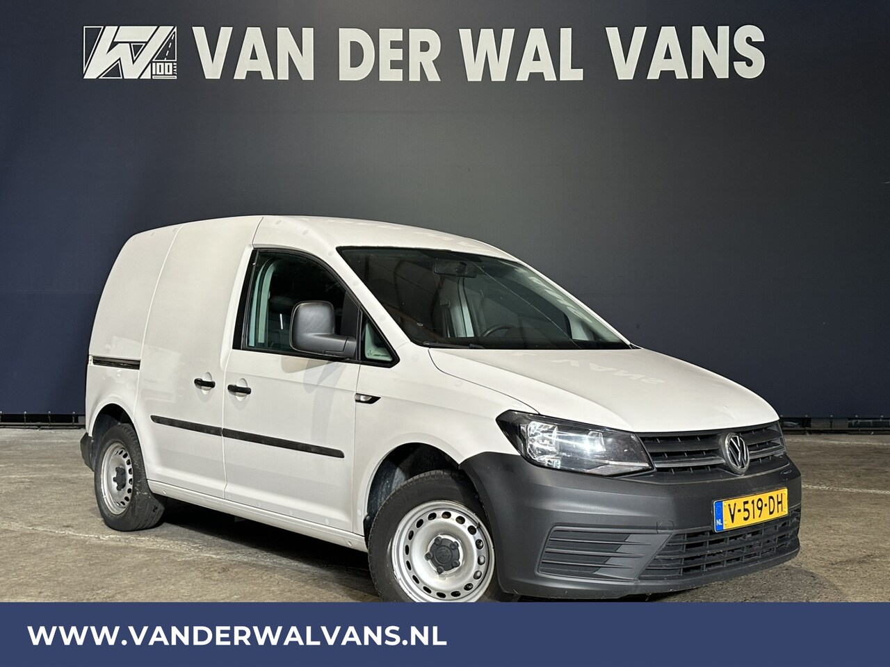 Volkswagen Caddy - 2.0TDI L1H1 Euro6 Airco | Trekhaak | Cruisecontrol | Zijdeur Bluetooth telefoonvoorbereidi - AutoWereld.nl