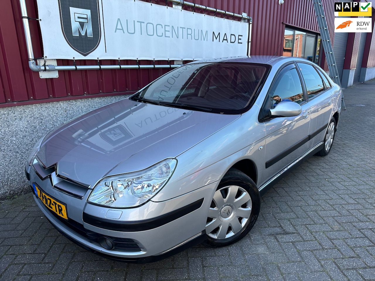 Citroën C5 - 1.8-16V Ligne Séduction // Clima // - AutoWereld.nl