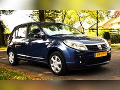 Dacia Sandero - 1.2 Lauréate MET AIRCO EN MEER