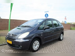 Citroën Xsara Picasso - 1.6i-16V Image