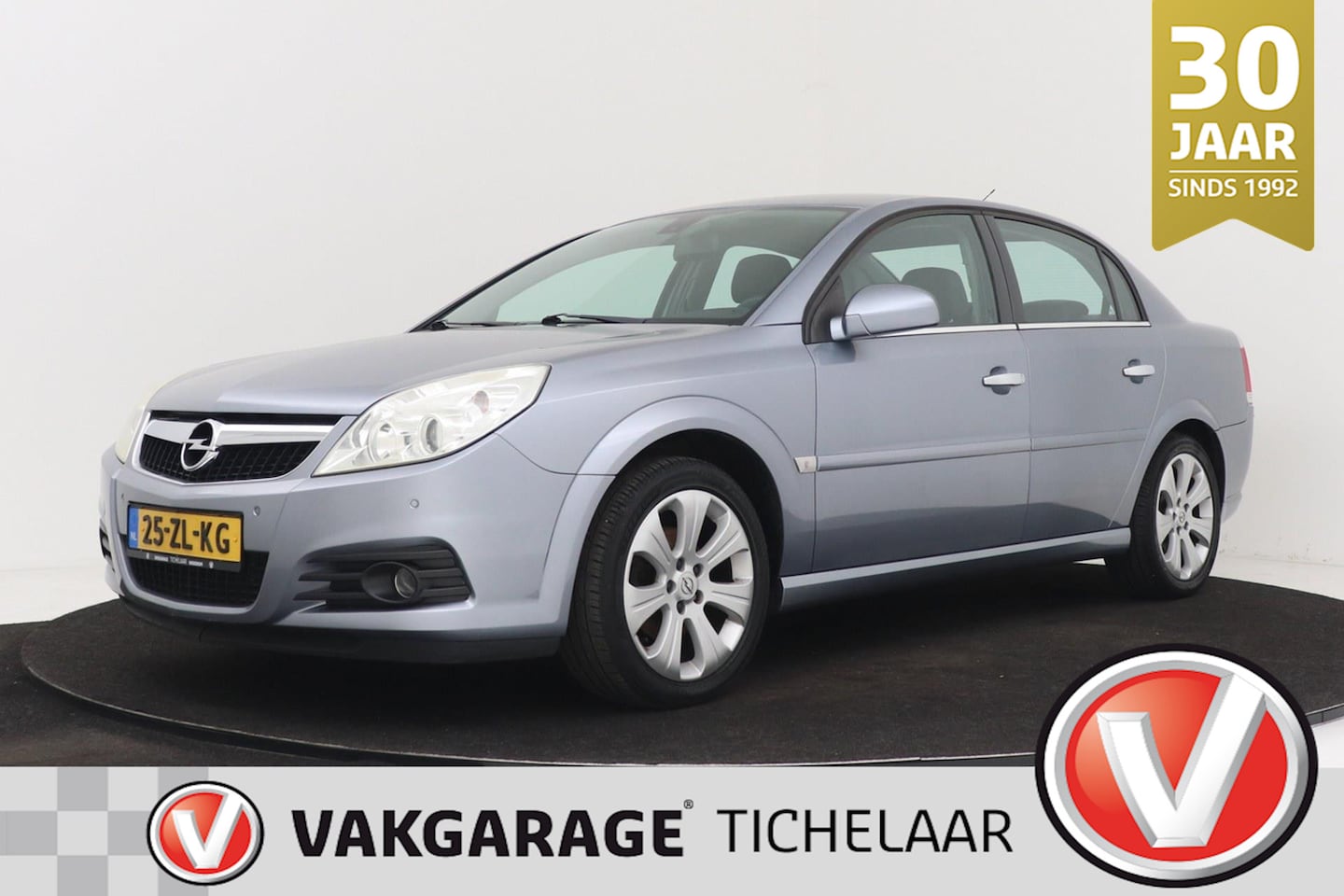 Opel Vectra - 1.8-16V Executive | Trekhaak | Org NL | Leer | Stoelverwarming | - AutoWereld.nl