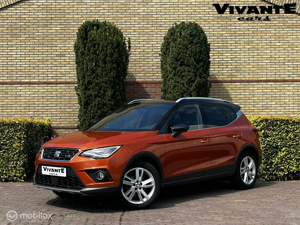 Seat Arona - 1.0 TSI FR Business Intense 1e Eig | Cruise | Nav - AutoWereld.nl