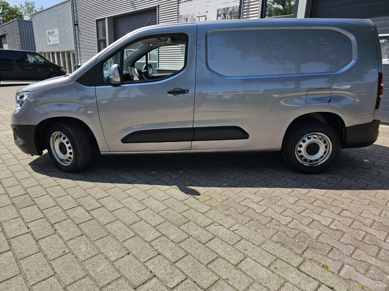 Opel Combo - 1.6D L2H1 Edition AIRCO EX BTW - AutoWereld.nl