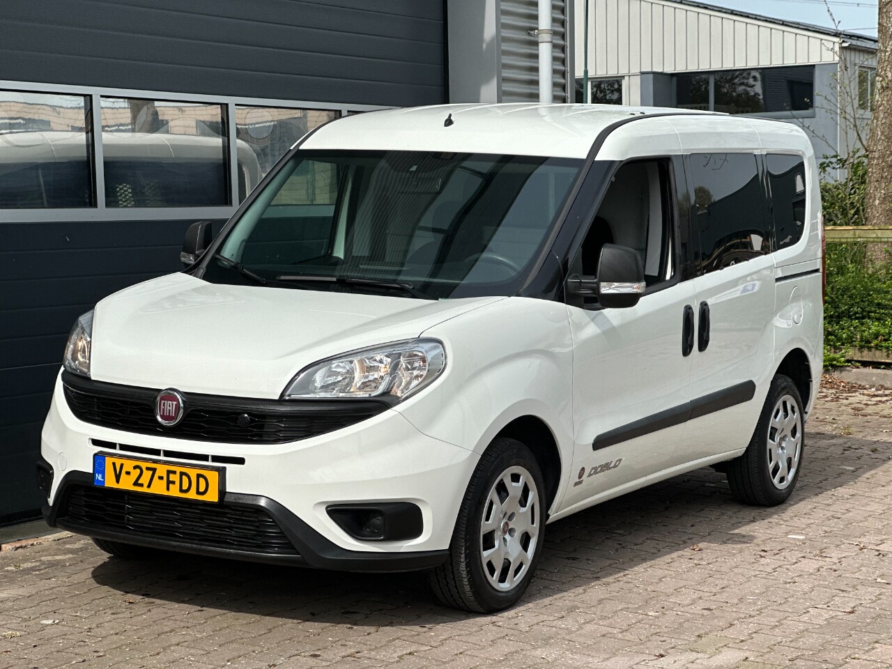 Fiat Doblò - ROLSTOEL/UNIEKE KM/STOELVERWARMING - AutoWereld.nl