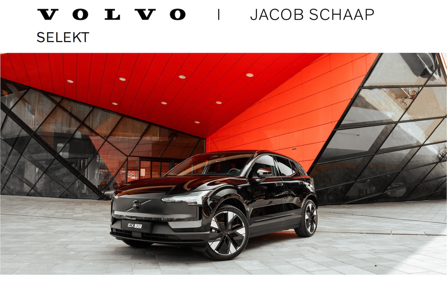 Volvo EX30 - Single Motor Extended Range Plus 69 kWh / Climate Pack / 20'' / Black Pack Cross Country l - AutoWereld.nl