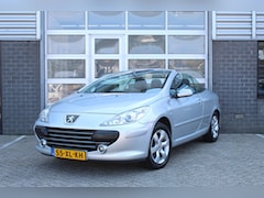 Peugeot 307 CC - 2.0-16V / Leer / Clima / Cruise / Stoelverwarming