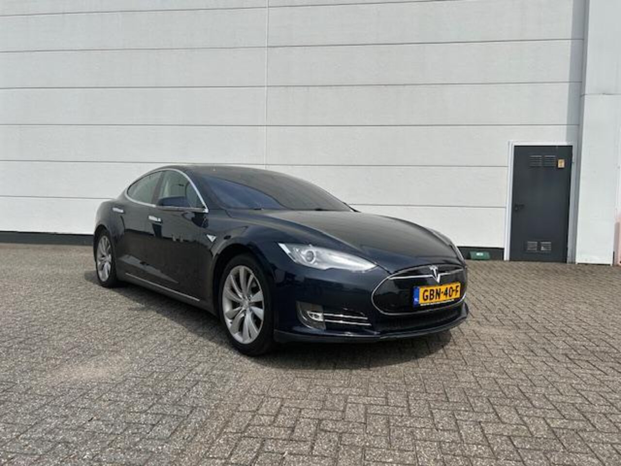 Tesla Model S - 85 Performance - AutoWereld.nl