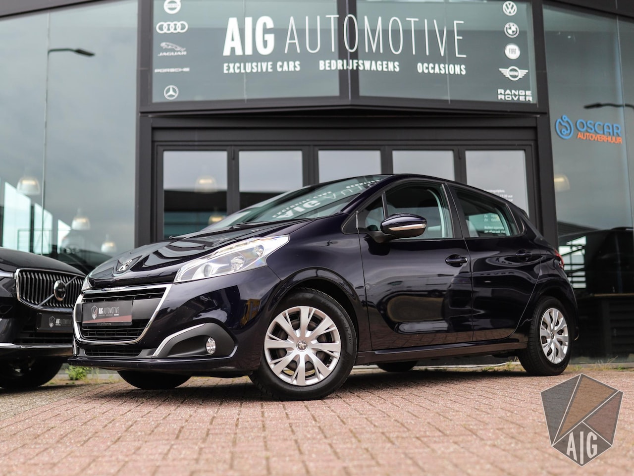 Peugeot 208 - 1.6 BlueHDi Blue Lease | PDC | DAB | Navi | Cruise Control - AutoWereld.nl