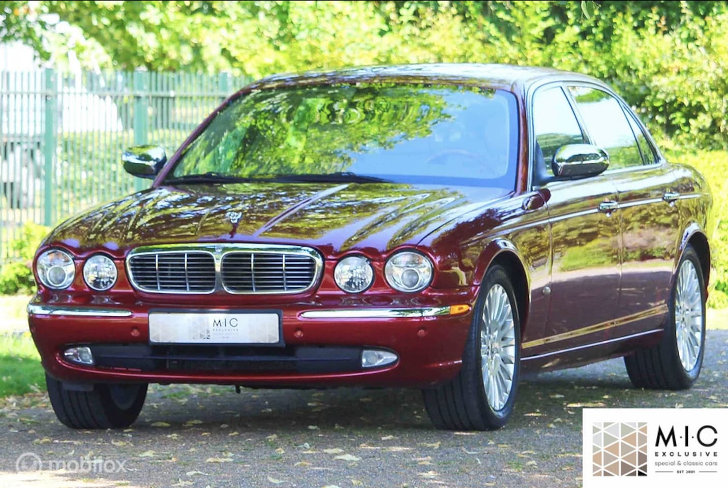 Jaguar XJ - 4.2 V8 Vanden Plas LWB - AutoWereld.nl