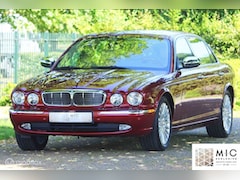 Jaguar XJ - 4.2 V8 Vanden Plas LWB