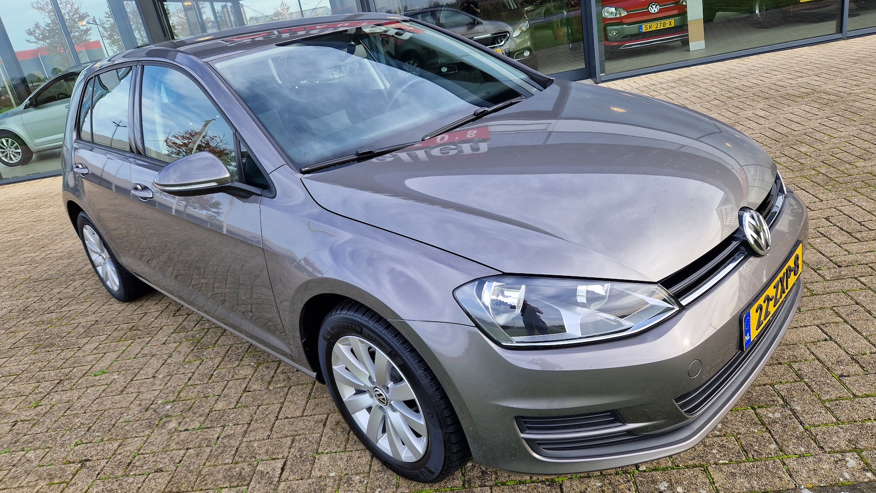 Volkswagen Golf - 1.2 TSI Trendline