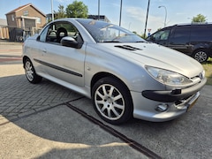 Peugeot 206 CC - 2.0-16V Cabrio