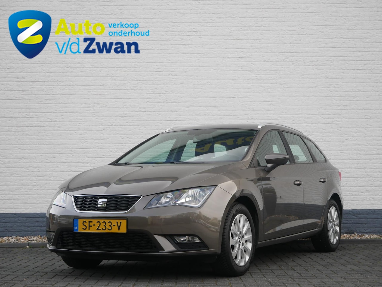 Seat Leon ST - 1.4 TSI Style Clima/Cruise/Bluetooth! - AutoWereld.nl