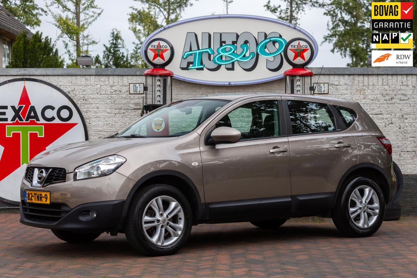 Nissan Qashqai - 1.6 Acenta AC Clima Cruise NL-auto + NAP - AutoWereld.nl