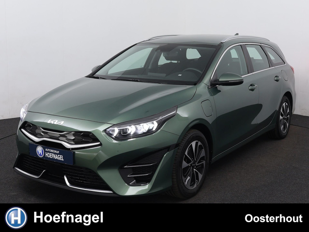 Kia Cee'd Sportswagon - Ceed 1.6 GDI PHEV DynamicLine | Automaat | Camera | Stoel/Stuur verwarming - AutoWereld.nl