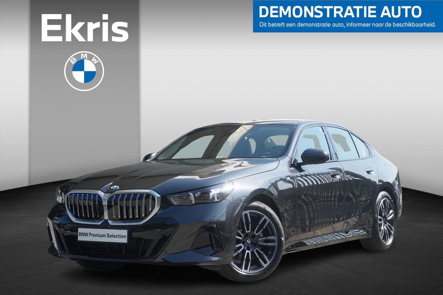 BMW 5-serie - Sedan 520i / M-Sportpakket / Driving Assistant / Active Cruise Control / 19 inch LMV - AutoWereld.nl