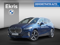 BMW 2-serie Active Tourer - 220i / Glazen Panoramadak / Driving Assistant / Active Cruise Control / Sportstoelen voor