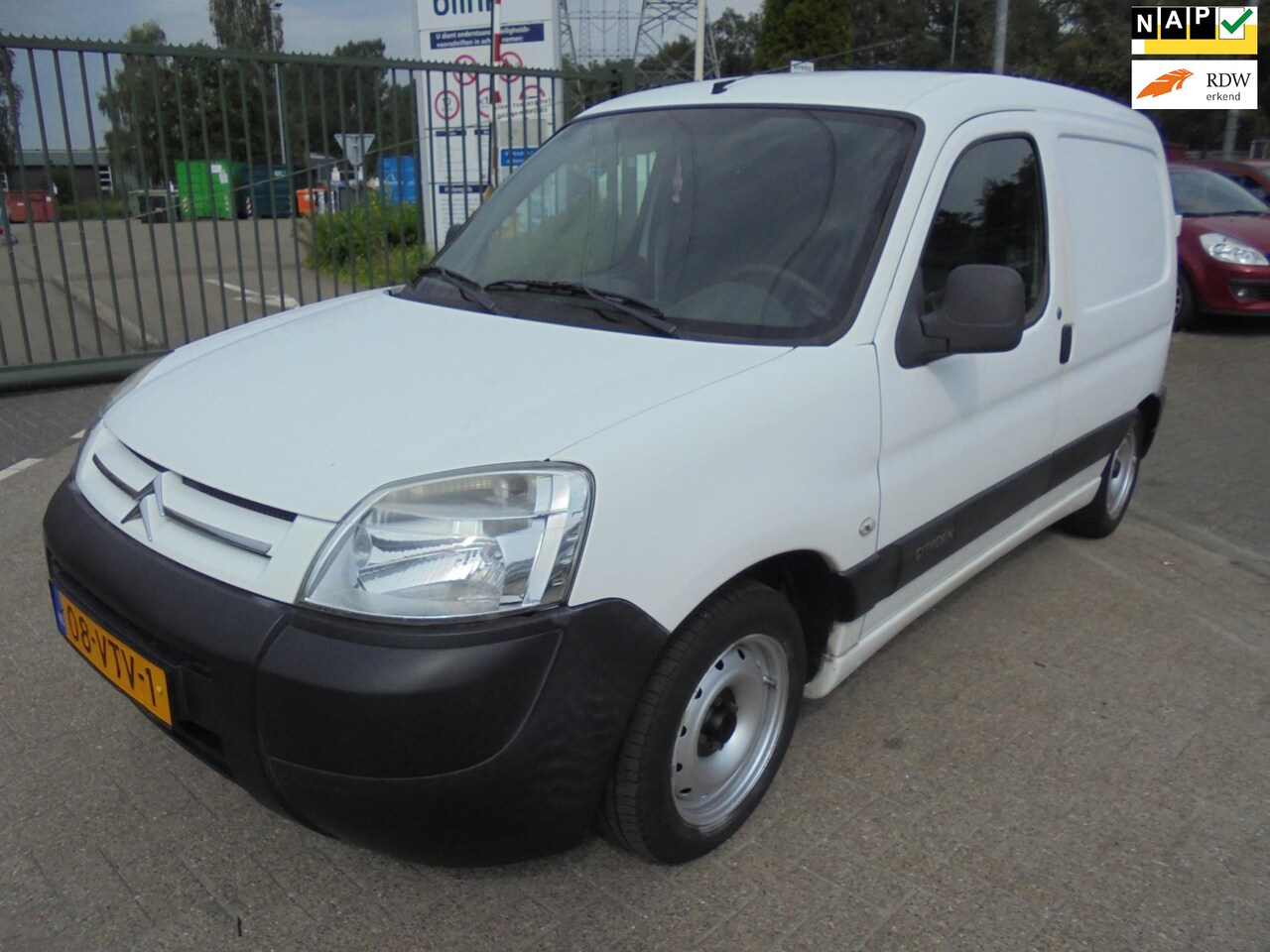 Citroën Berlingo - 1.6 HDI 600 First 1.6 HDI 600 First - AutoWereld.nl