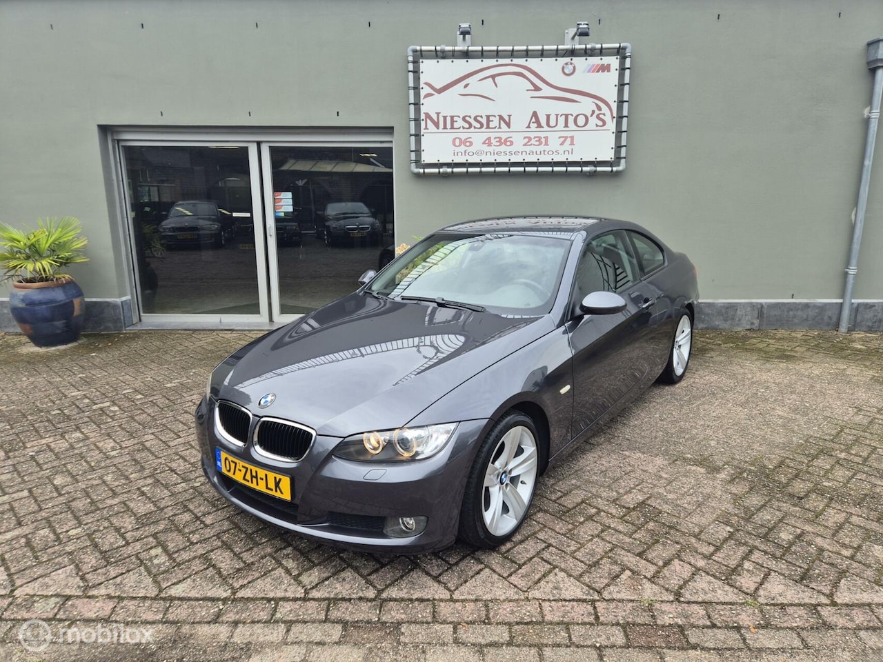 BMW 3-serie Coupé - 320i Executive 320i Executive - AutoWereld.nl