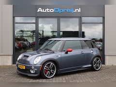 MINI Cooper S - 1.6 Cooper S GP John Cooper Works 218pk nr: 931/2000