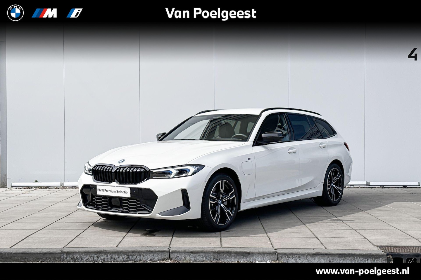 BMW 3-serie Touring - 330e xDrive M-Sport / Driving Assistant Professional / Harman Kardon / Head-Up / Comfort A - AutoWereld.nl