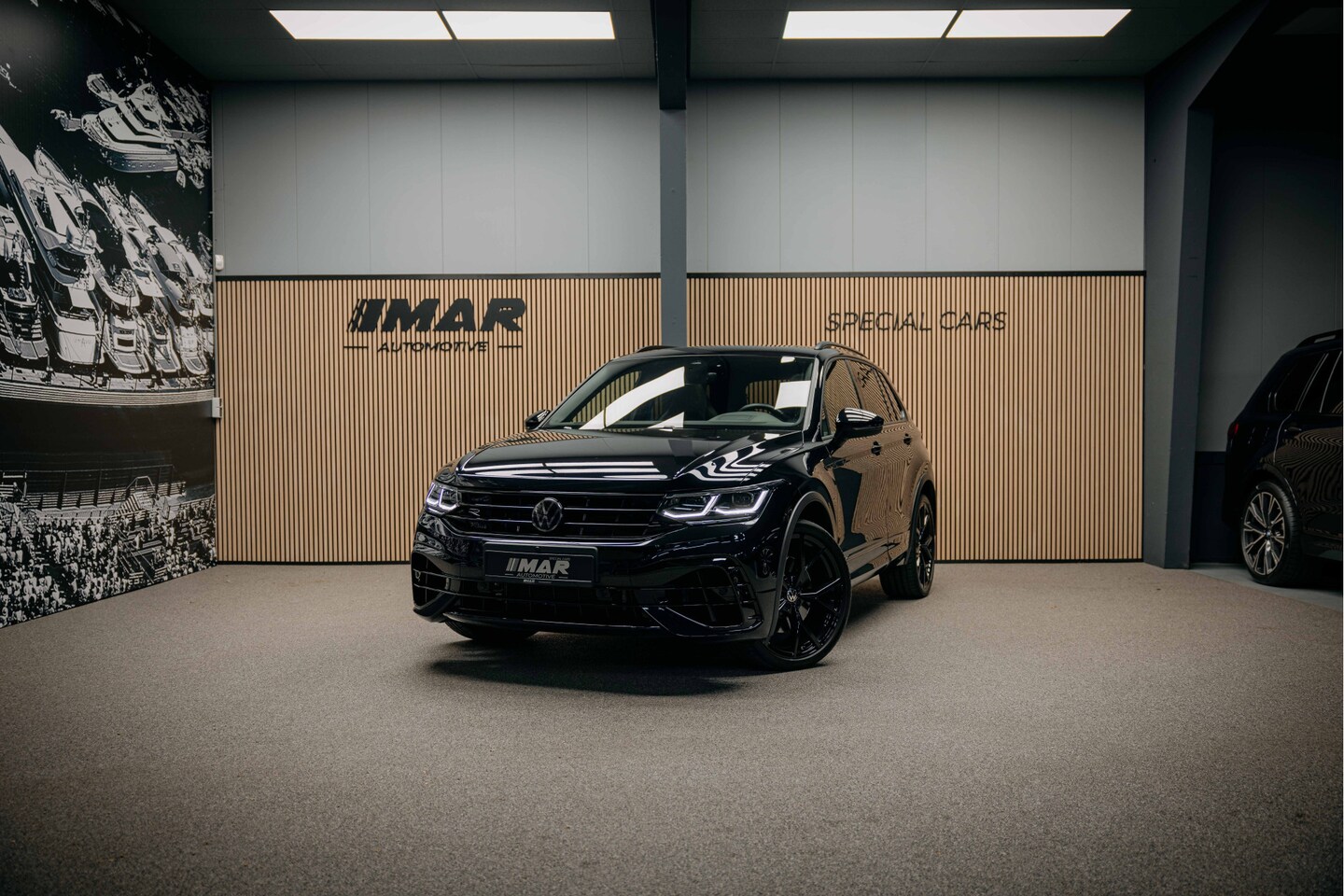 Volkswagen Tiguan - 2.0 TSI R 75 Edition 4Motion | Winter pakket | ACC | Head-Up Display | Panoramadak | - AutoWereld.nl