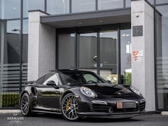 Porsche 911 - Turbo S Coupe / Burmester / Pano / Ceramic / Carbon