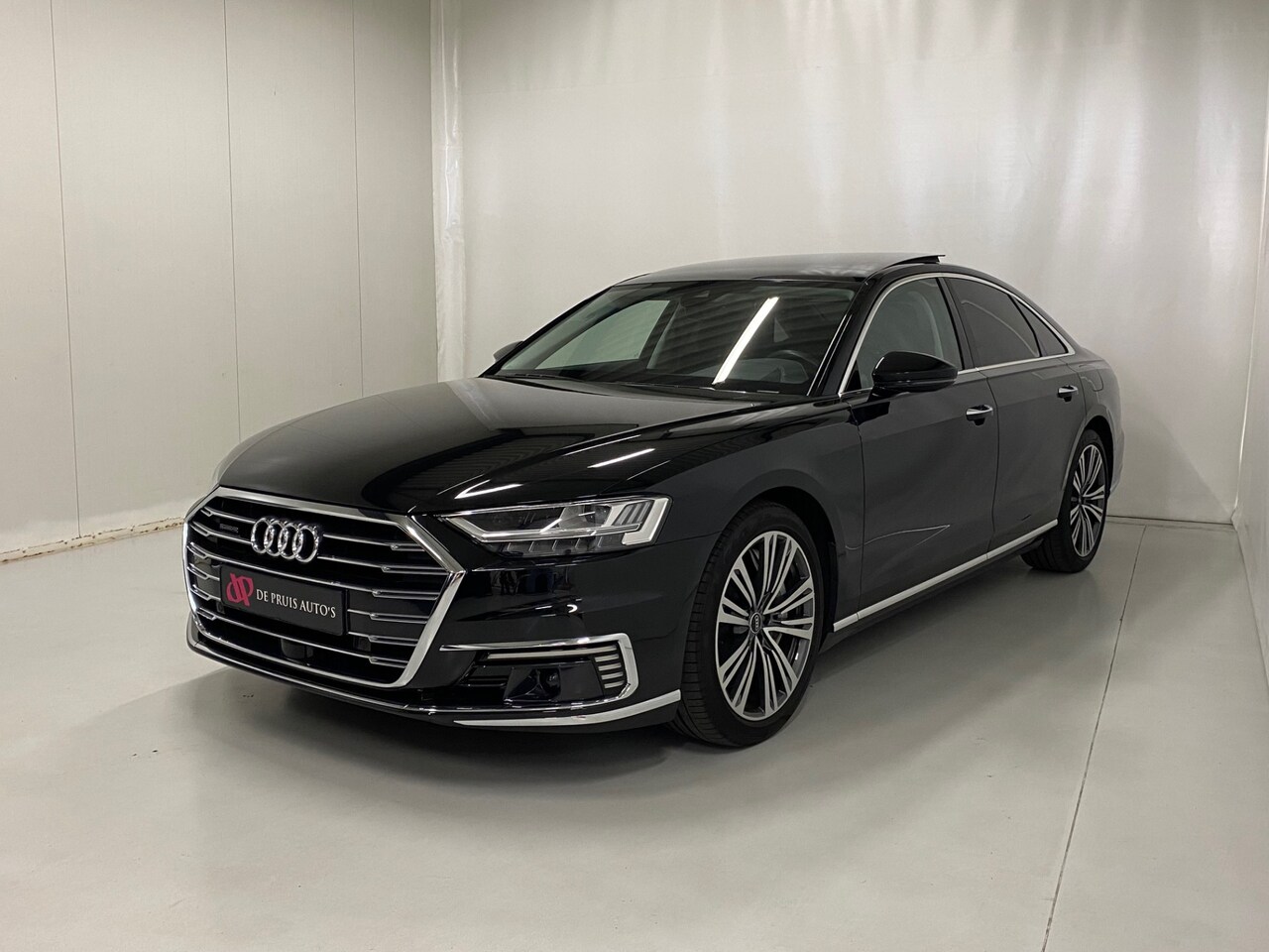 Audi A8 - 60 TFSI e quattro T.V. Matrix ACC Standkachel Panodak 20inch Massage Soft Close - AutoWereld.nl