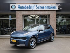 Lynk & Co 01 - 1.5 261PK 360-CAMERA PANO/SCHUIF INFINITY DAB NAVI CARPLAY STOELVERWARMING ELEK.ACHTERKLEP