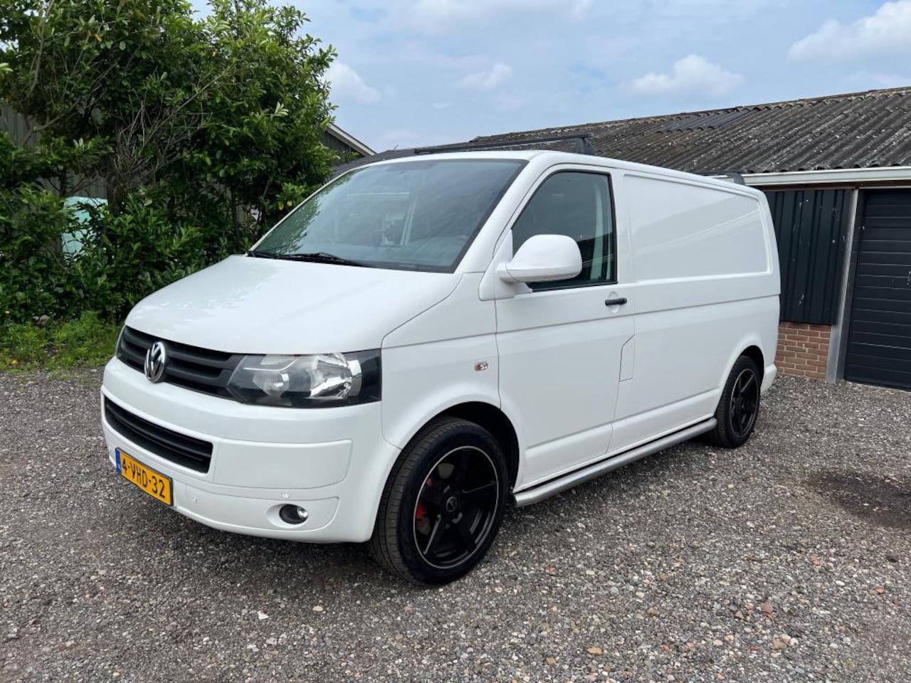 Volkswagen Transporter - 2.0 TDI L1H1 T800 Baseline 3 PERS CRUISE AIRCO NETTE BUS! - AutoWereld.nl