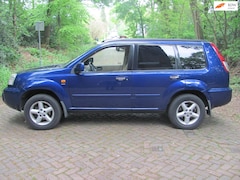 Nissan X-Trail - 2.2 dCi Elegance