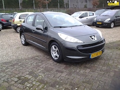 Peugeot 207 - 1.4-16V X-line Zeer lux, s / zeer mooie auto 5 drs