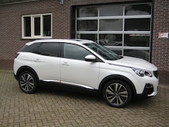 Peugeot 3008 - 1.2 PureTech Première