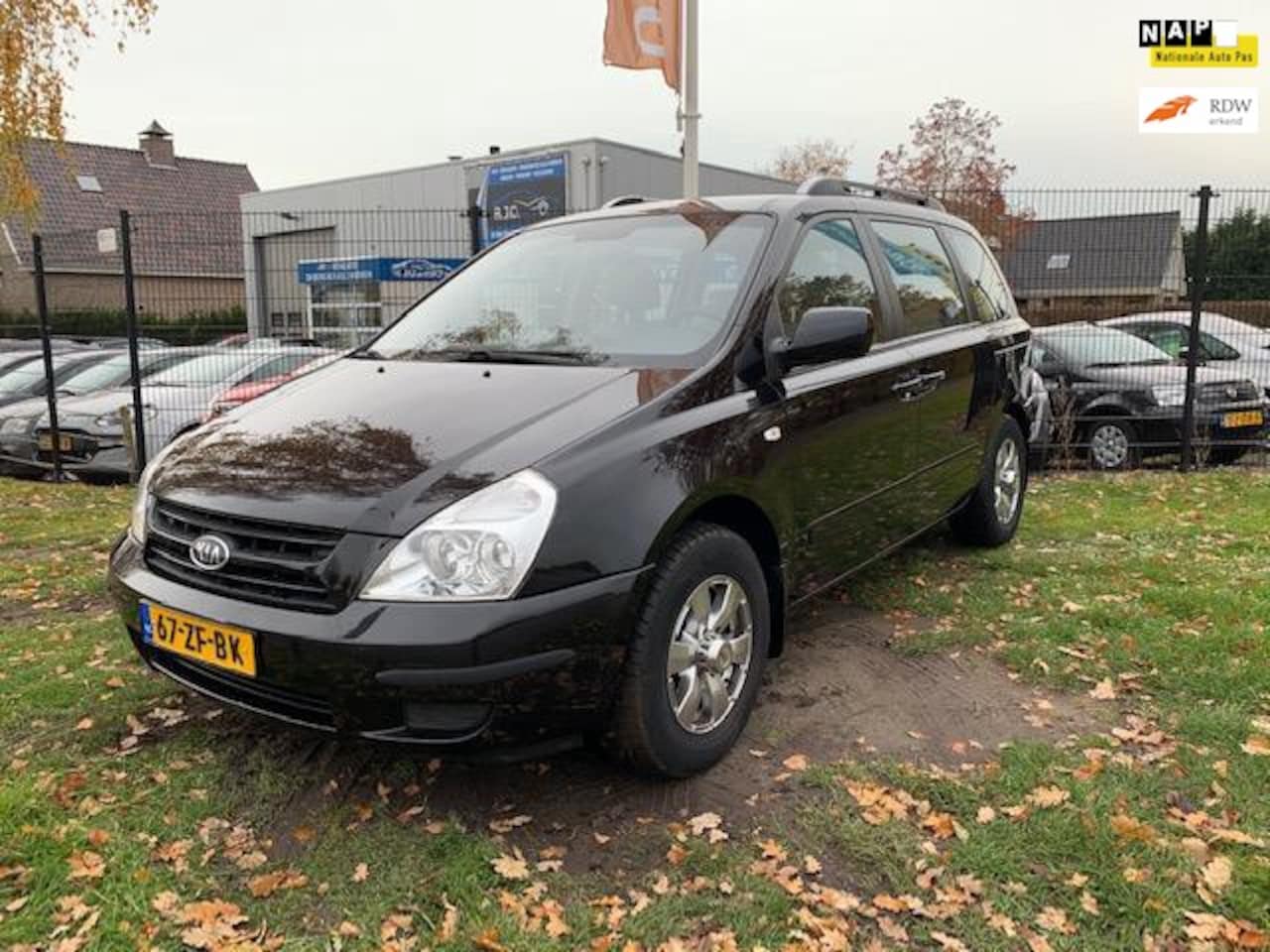 Kia Carnival - 2.7 EX apk/NAP/airco/lmv - AutoWereld.nl