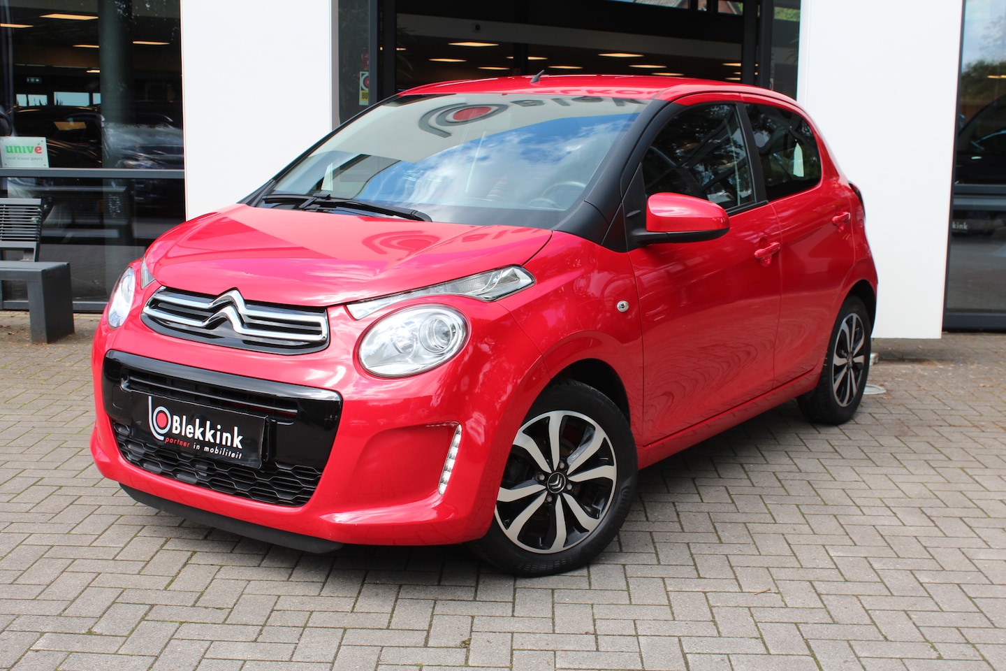 Citroën C1 - 1.0 VTi Shine AUTOMAAT,AIRCO,LM VELGEN - AutoWereld.nl