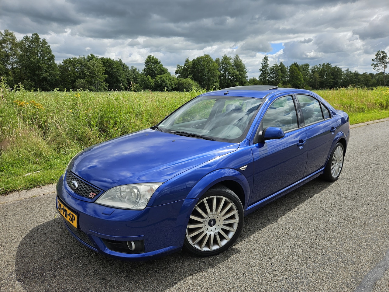 Ford Mondeo - 3.0 V6 ST220 3.0 V6 ST220 - AutoWereld.nl