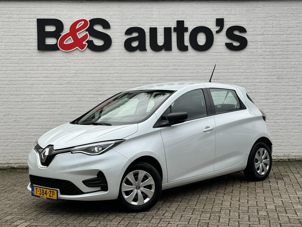 Renault Zoe - R110 Life 52 kWh Koopaccu Carplay Navigatie Stoelverwarming Led verlichting Incl Btw - AutoWereld.nl