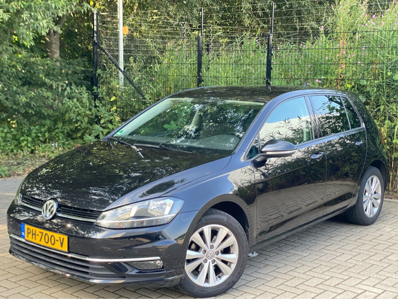 Volkswagen Golf - 1.0 TSI Comfortline 5DRS | ELEK PAKKET | CAR PLAY | LED | NAVI | - AutoWereld.nl