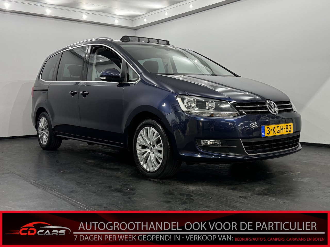 Volkswagen Sharan - 1.4 TSI Comfortline 7p. 7 Persoons, Pano, Parkeer sensoren, Apple carplay, Cruise control - AutoWereld.nl