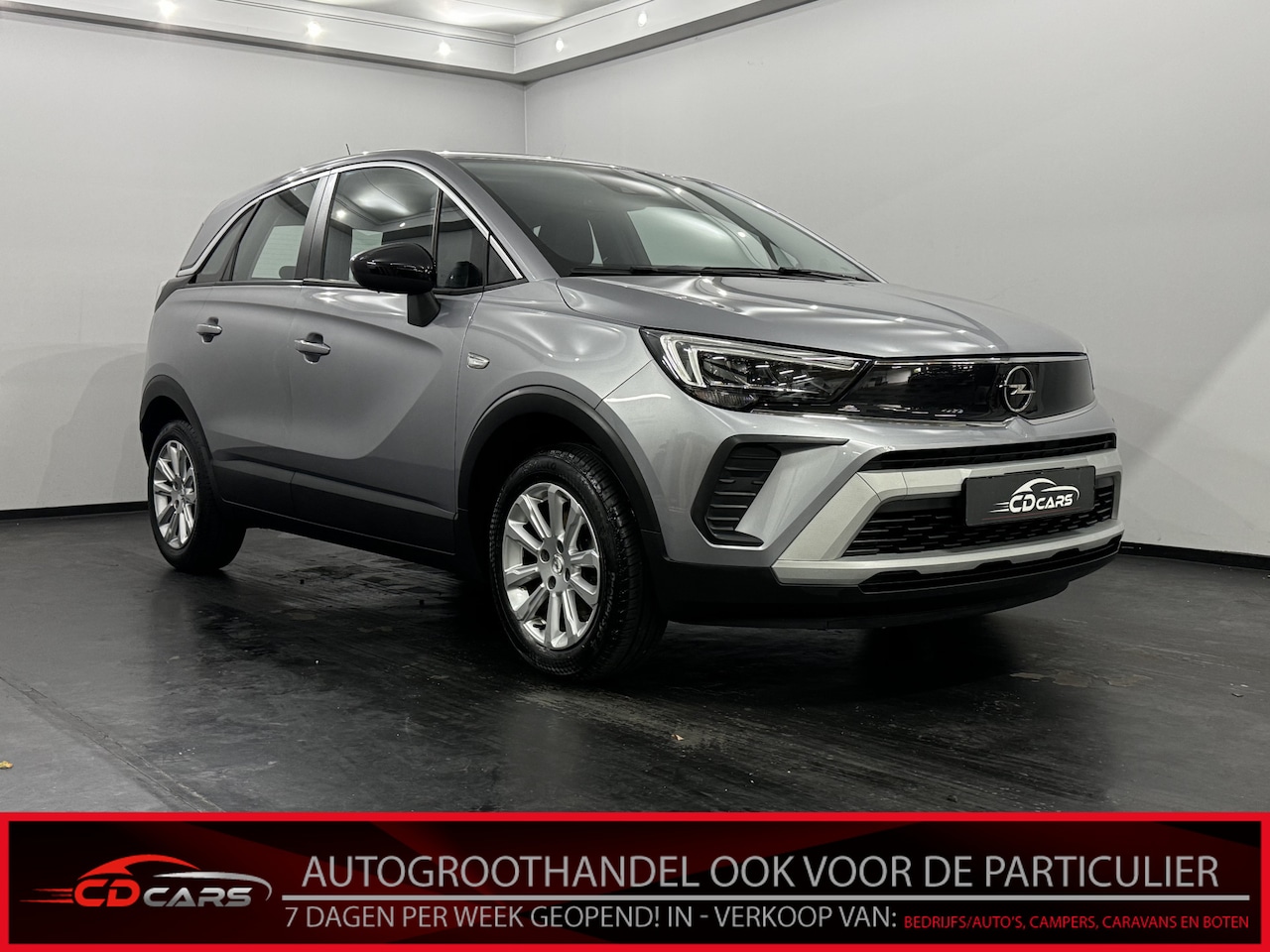 Opel Crossland - 1.2 Turbo Elegance Leder, Apple carplay, Winterpakket, Clima, A start stop - AutoWereld.nl