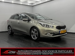 Kia Cee'd Sportswagon - 1.6 GDI DynamicLine Clima, Navi, Camera, Cruise control, Stuurverwarming