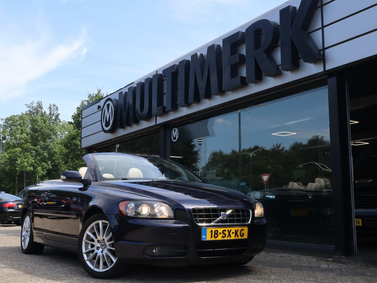 Volvo C70 Convertible - 2.4i AUTOMAAT MOMENTUM - AutoWereld.nl